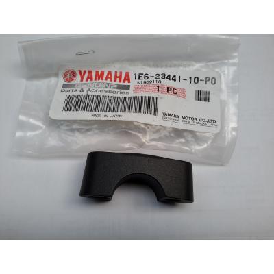 Support droit YAMAHA 1E62344110P0